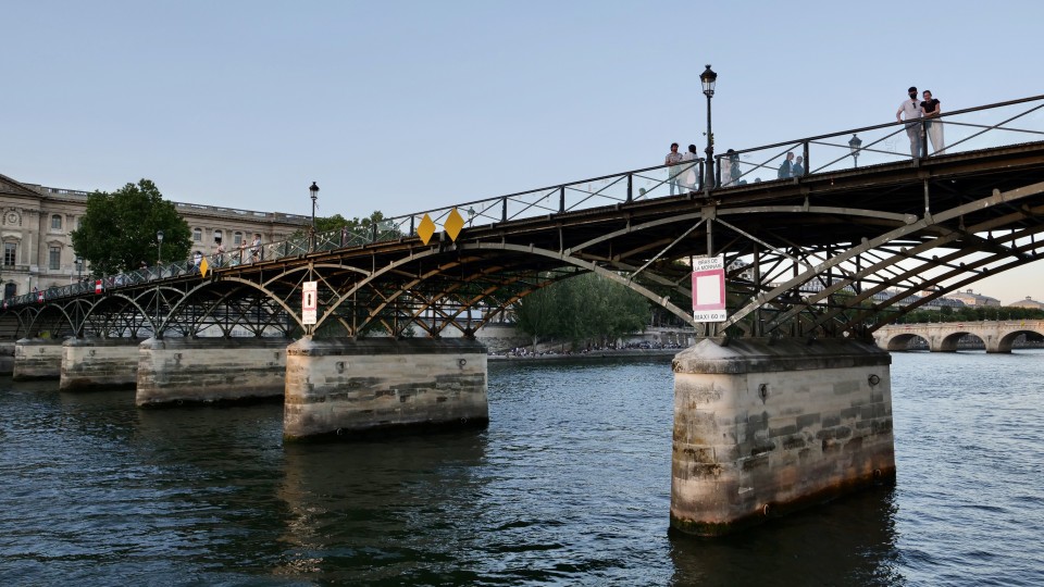 ParisMat 03 - 82.jpg