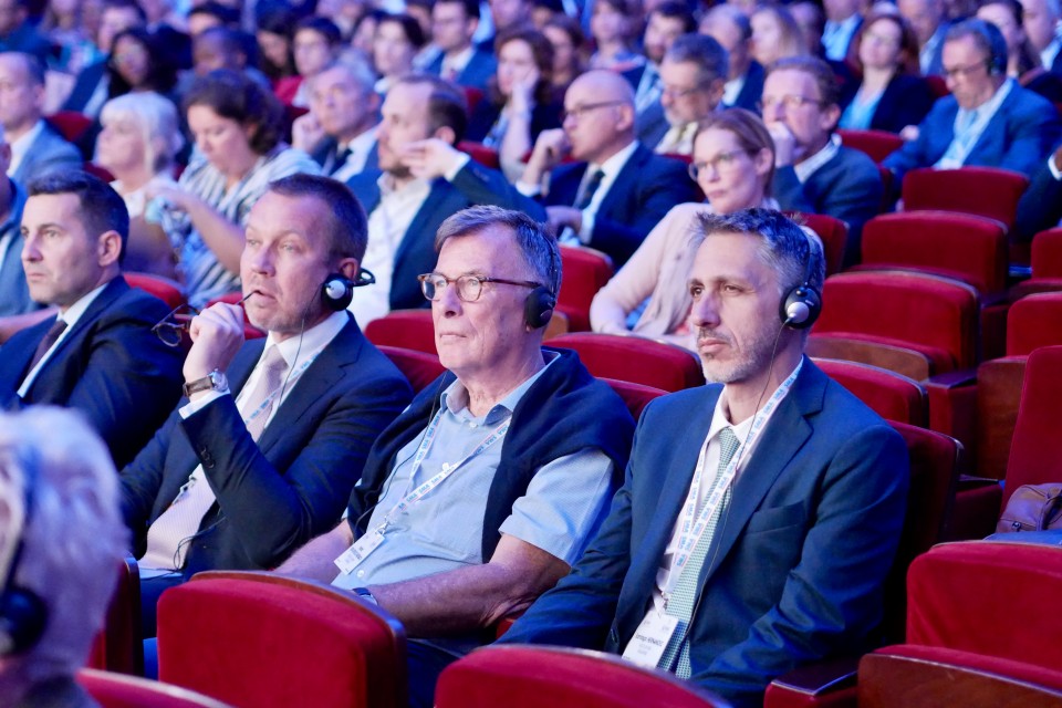 ParisMat 22.06.27  - 11.jpg